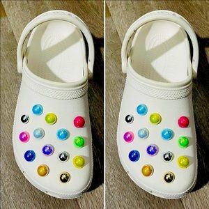 Crocs all multi   Color beautifully pearl charms set